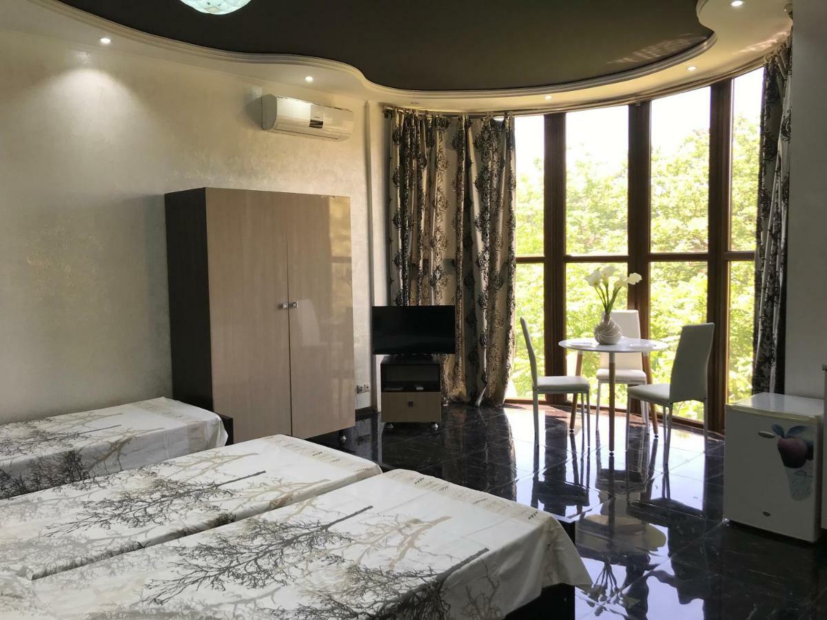 Guest House Kobuleti ภายนอก รูปภาพ