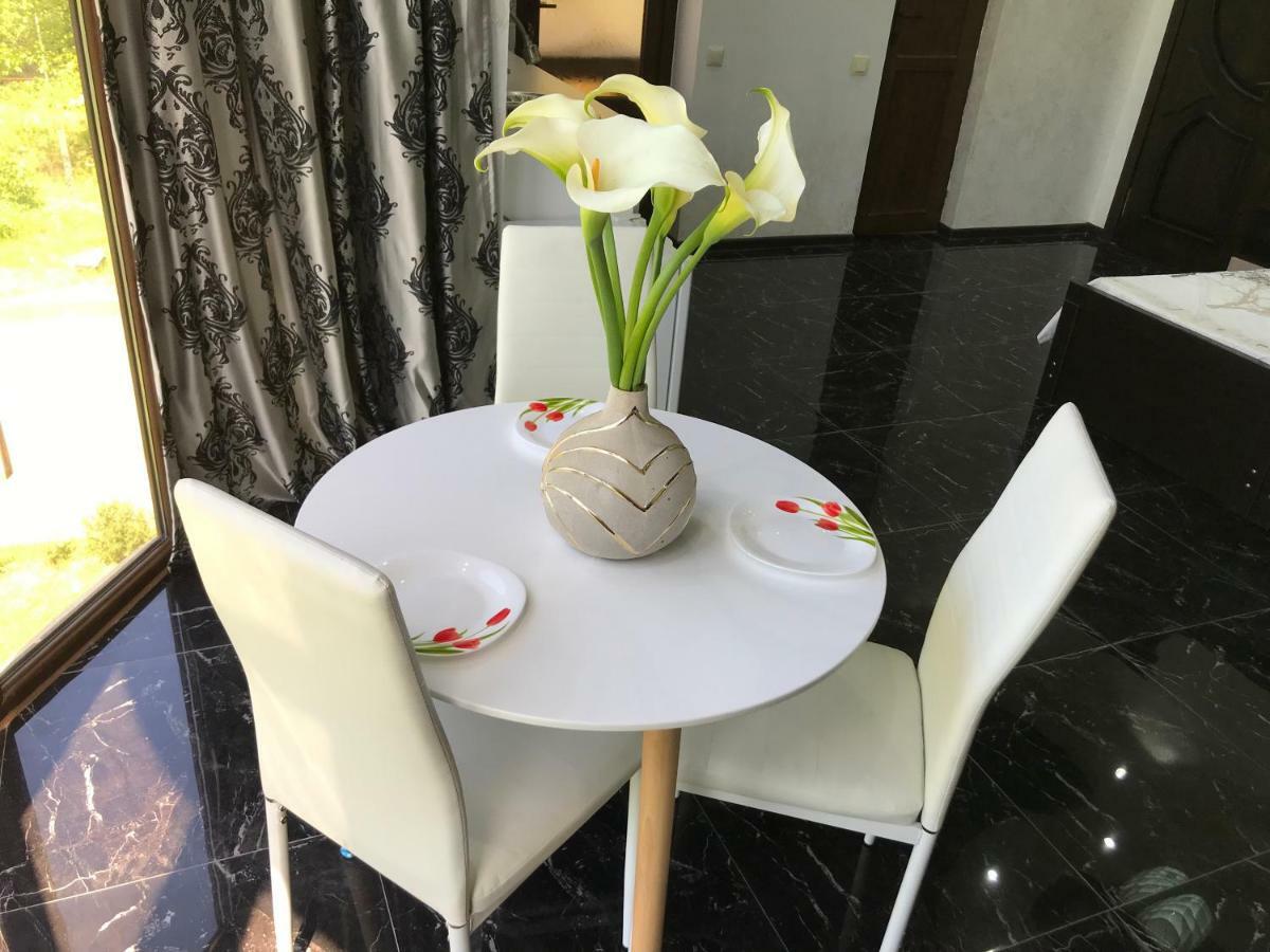 Guest House Kobuleti ภายนอก รูปภาพ